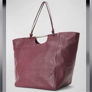 Staud Mar tote in Raisin